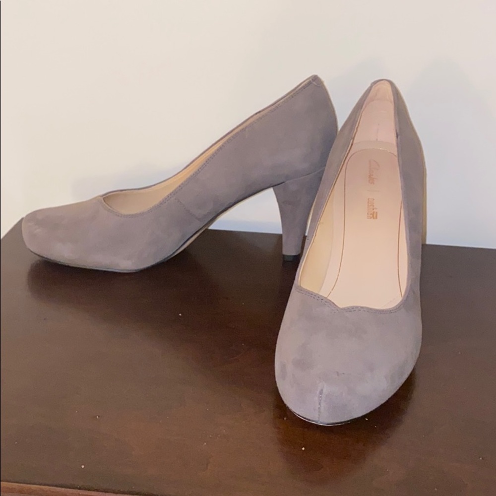 Clarks Dalia Rose Suede Heels